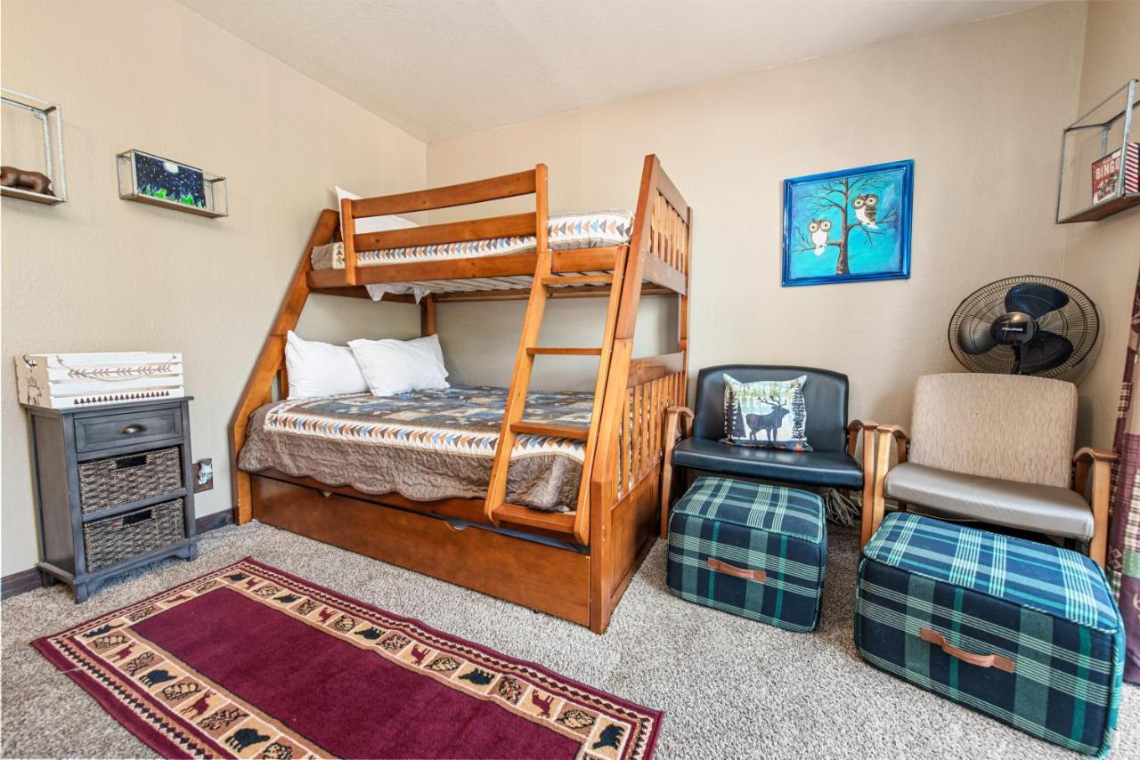 Ponderosa Hill Cabin - Perfect Cozy Escape! Located In A Prime Area For A Family Getaway! Big Bear City Exteriér fotografie
